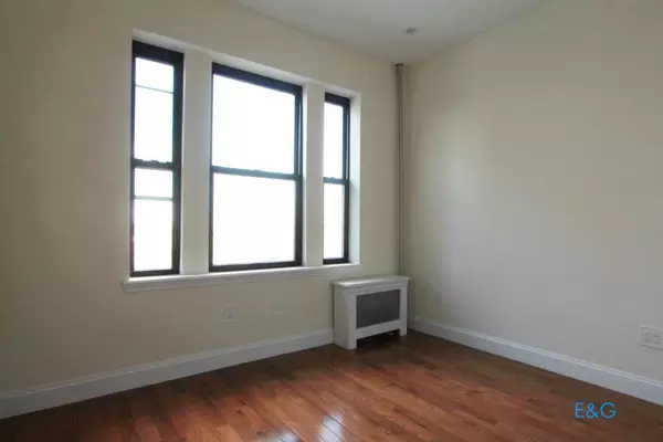 3 bedrooms apartment for rent in Washington Heights - Manhattan, New York