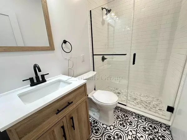 2 bedrooms apartment for rent in Astoria - Queens, New York