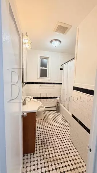 3 bedrooms apartment for rent in The Bronx - The Bronx, New York