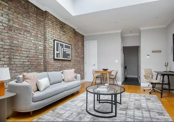 5 bedrooms apartment for rent in West Village - Manhattan, New York