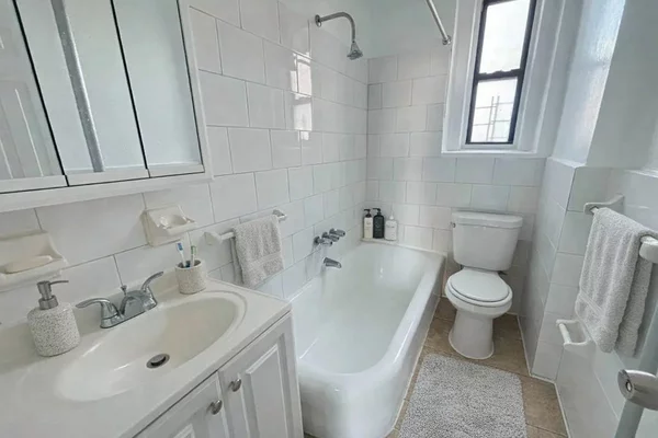 1 bedroom apartment for rent in Belmont - The Bronx, New York