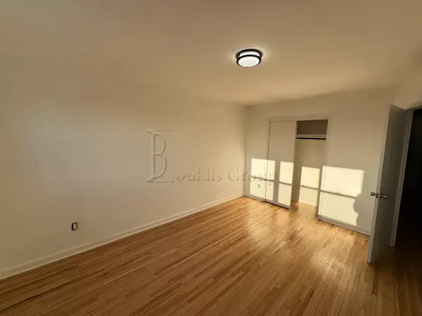 4 bedrooms apartment for rent in Throgs Neck - The Bronx, New York