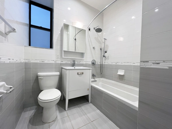 2 bedrooms apartment for rent in Harlem - Manhattan, New York