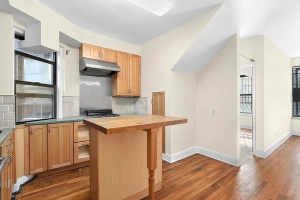 2 bedrooms apartment for rent in East Village - Manhattan, New York