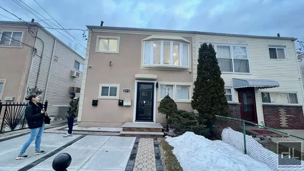 2 bedrooms apartment for rent in Jamaica - Queens, New York