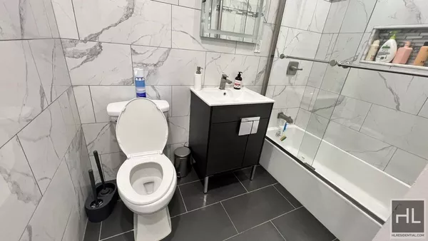 2 bedrooms apartment for rent in Canarsie - Brooklyn, New York