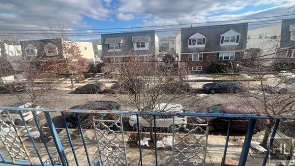 3 bedrooms apartment for rent in Canarsie - Brooklyn, New York