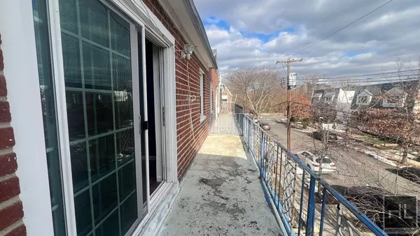 3 bedrooms apartment for rent in Canarsie - Brooklyn, New York