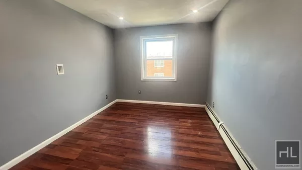 3 bedrooms apartment for rent in Canarsie - Brooklyn, New York