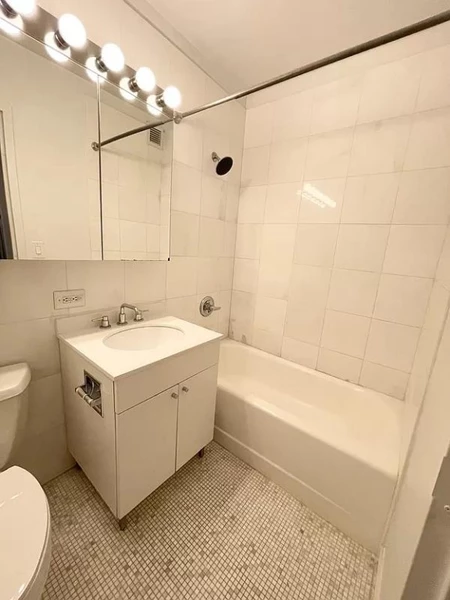 2 bedrooms apartment for rent in FiDi - Manhattan, New York