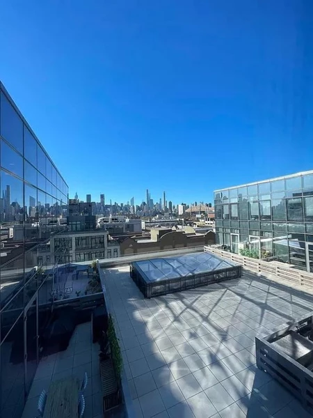 2 bedrooms apartment for rent in LIC - Queens, New York