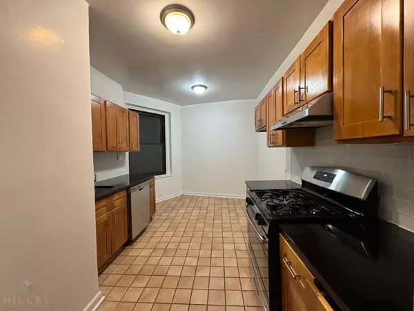 2 bedrooms apartment for rent in Flushing - Queens, New York