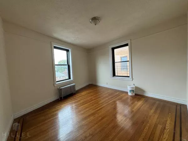 2 bedrooms apartment for rent in Flushing - Queens, New York