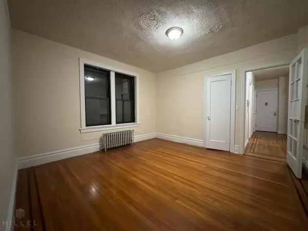 2 bedrooms apartment for rent in Flushing - Queens, New York
