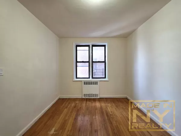 2 bedrooms apartment for rent in Rego Park - Queens, New York