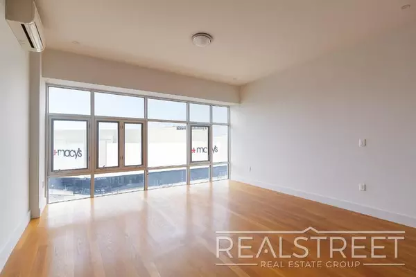 1 bedroom apartment for rent in Elmhurst - Queens, New York