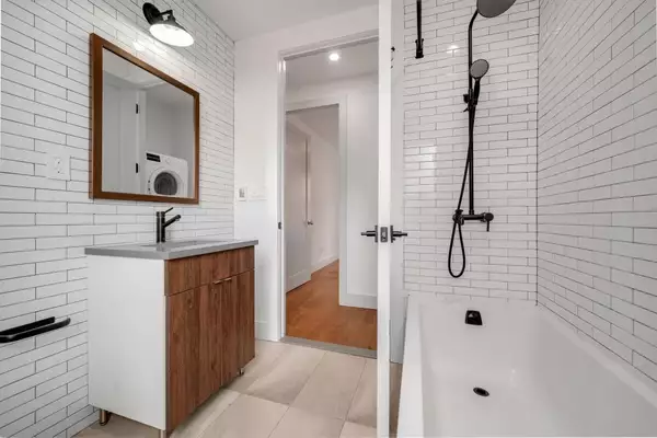 3 bedrooms apartment for rent in East Village - Manhattan, New York