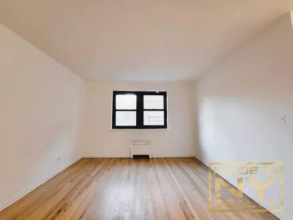 1 bedroom apartment for rent in Jamaica Hills - Queens, New York