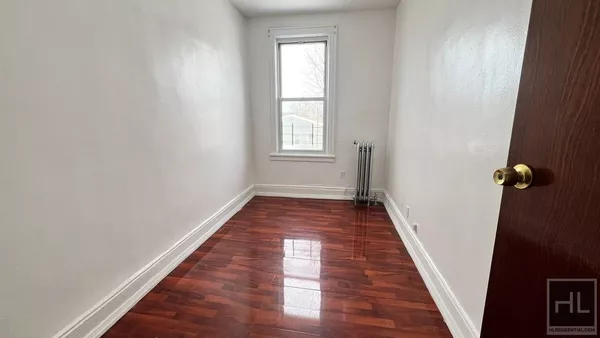 3 bedrooms apartment for rent in Canarsie - Brooklyn, New York