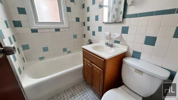 3 bedrooms apartment for rent in Canarsie - Brooklyn, New York