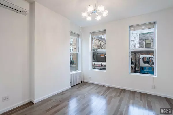 2 bedrooms apartment for rent in Ridgewood - Queens, New York