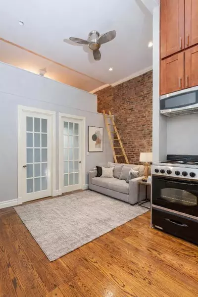 3 bedrooms apartment for rent in West Village - Manhattan, New York