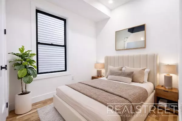3 bedrooms apartment for rent in Downtown Brooklyn - Brooklyn, New York