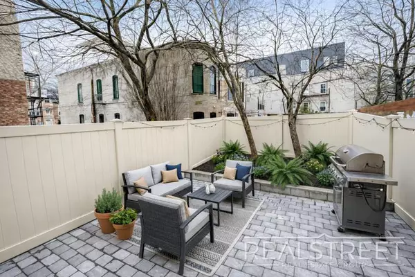 3 bedrooms apartment for rent in Downtown Brooklyn - Brooklyn, New York