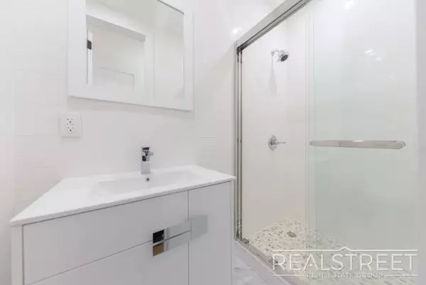 3 bedrooms apartment for rent in Bushwick - Brooklyn, New York