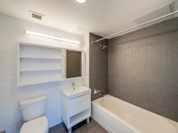 Studio Apartment for rent in Astoria - Queens, New York