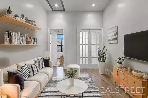 3 bedrooms apartment for rent in Bushwick - Brooklyn, New York