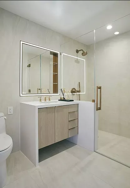 2 bedrooms apartment for rent in LIC - Queens, New York