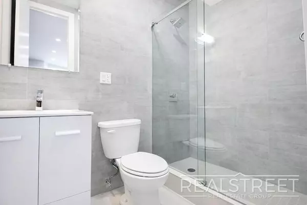 2 bedrooms apartment for rent in Flatbush Ditmas Park - Brooklyn, New York