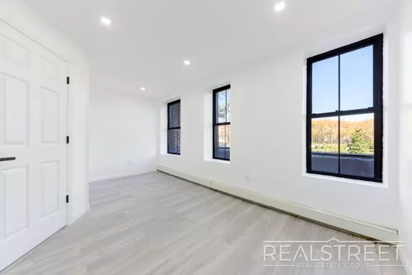 4 bedrooms apartment for rent in Bedford Stuyvesant - Brooklyn, New York