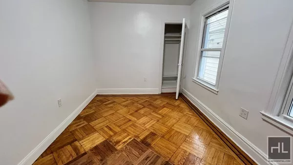 3 bedrooms apartment for rent in East Flatbush - Brooklyn, New York