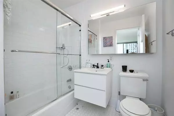 4 bedrooms apartment for rent in FiDi - Manhattan, New York