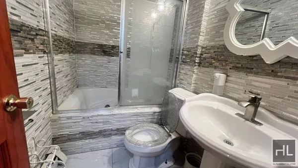 2 bedrooms apartment for rent in East New York - Brooklyn, New York