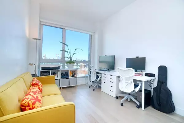 2 bedrooms apartment for rent in LIC - Queens, New York