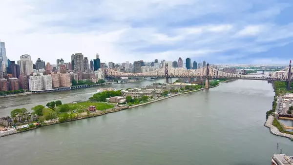 2 bedrooms apartment for rent in LIC - Queens, New York