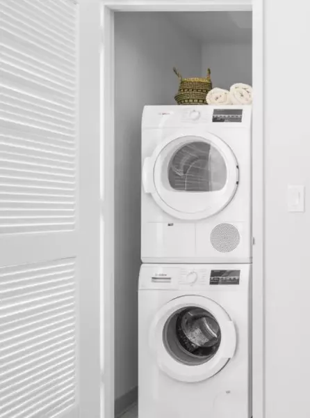 3 bedrooms apartment for rent in LIC - Queens, New York