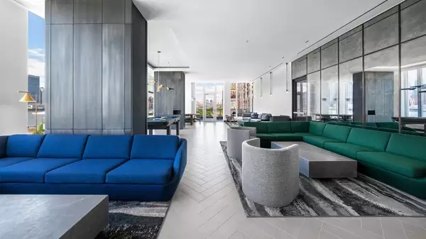 3 bedrooms apartment for rent in LIC - Queens, New York