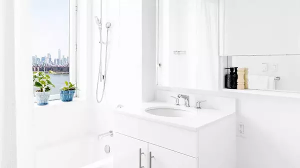 2 bedrooms apartment for rent in LIC - Queens, New York