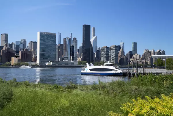 2 bedrooms apartment for rent in LIC - Queens, New York