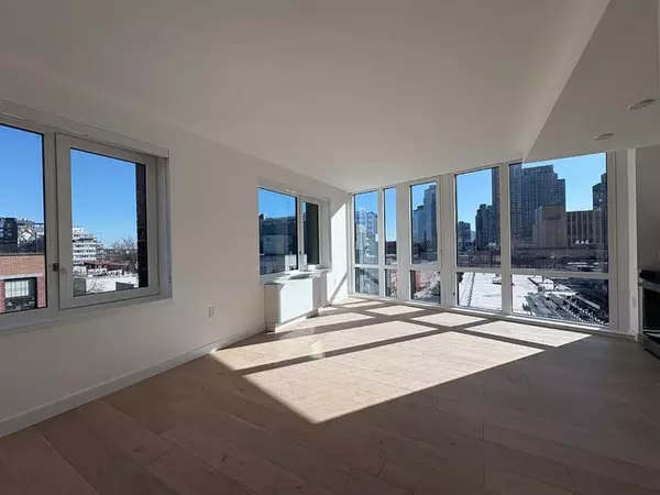 2 bedrooms apartment for rent in LIC - Queens, New York