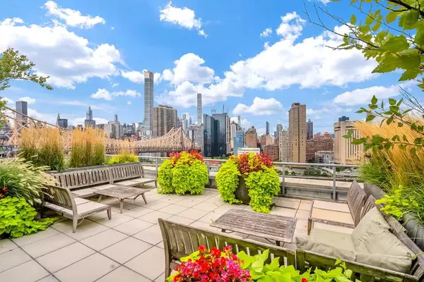 2 bedrooms apartment for rent in Roosevelt Island - Manhattan, New York