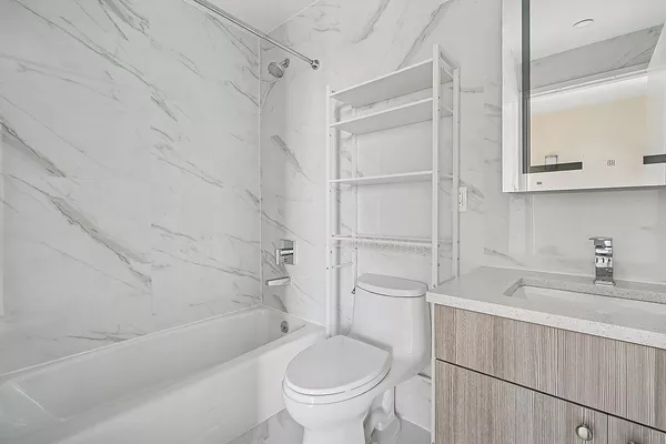 2 bedrooms apartment for rent in Elmhurst - Queens, New York