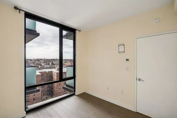 2 bedrooms apartment for rent in Elmhurst - Queens, New York