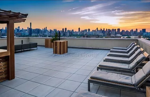 2 bedrooms apartment for rent in Astoria - Queens, New York