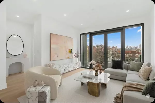 2 bedrooms apartment for rent in Sunnyside - Queens, New York