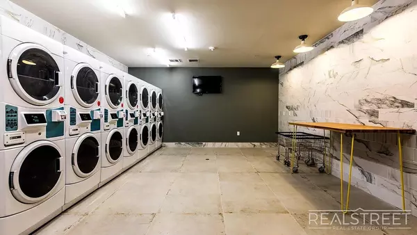 2 bedrooms apartment for rent in Downtown Brooklyn - Brooklyn, New York